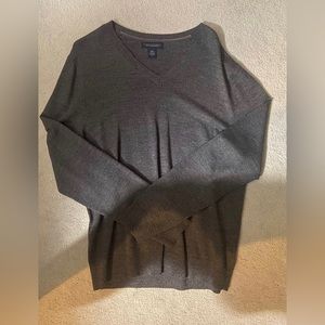 Banana republic grey sweater sz L